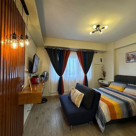 Condo Home With Fast Wifi In Bacolod City Екстериор снимка